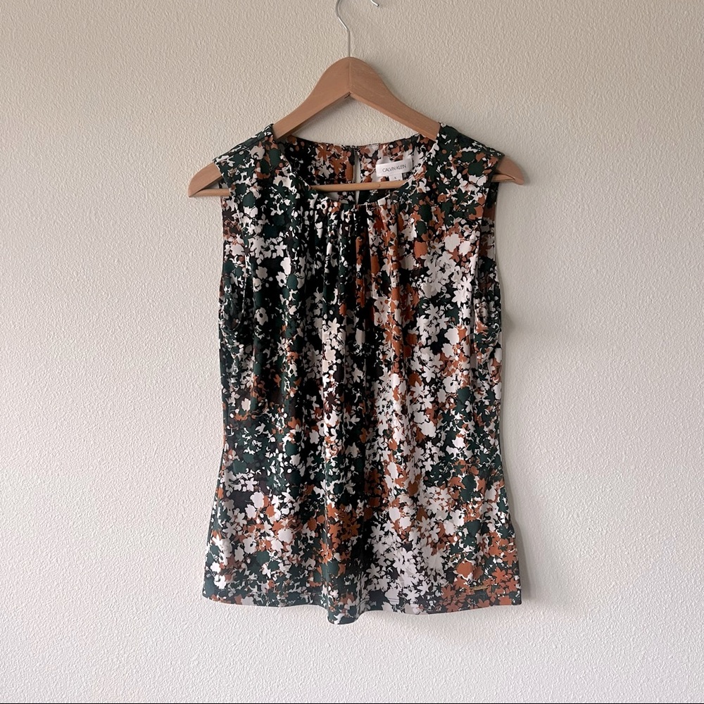 Nine West sleeveless top.